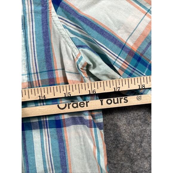 The North Face Womens Roll Tab Long Sleeve Button Shirt in Blue Plaid Size Mediu - Picture 5 of 9